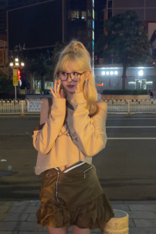 红发女郎